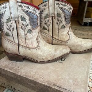 Bed Stu Cream and Brown Ankle Boots